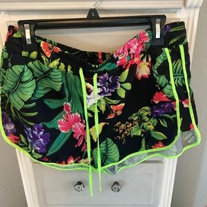Tropical vibrant very comfortable shorts
